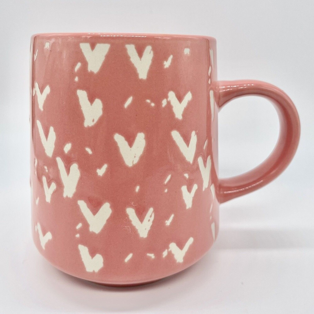 Thyme & Table Heart Coffee Mug Tea Cup Pink White Valentines Mint Condition